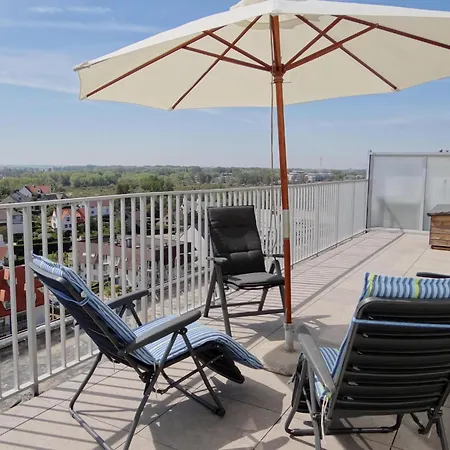 Apartment In With Access *