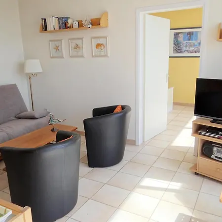 Horizon 0501 Located On The Sea Apartment